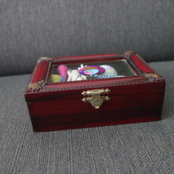 inBetweeners NFT#9570 x bigd0gg Golf Hand Designed Titleist Pro VI Golf Ball Set - Picture 2 of 14